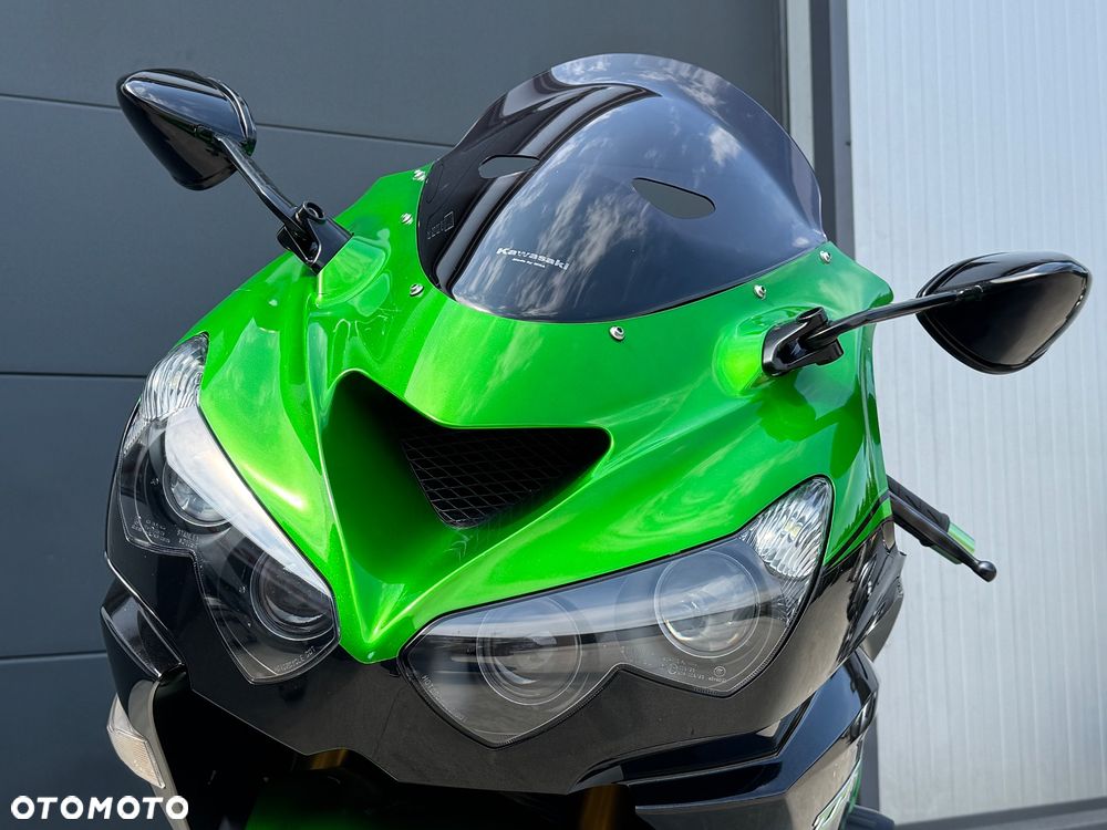 Kawasaki ZZR - 36
