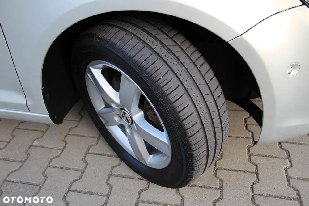 Volkswagen Golf Plus 1.4 TSI DSG Team - 34