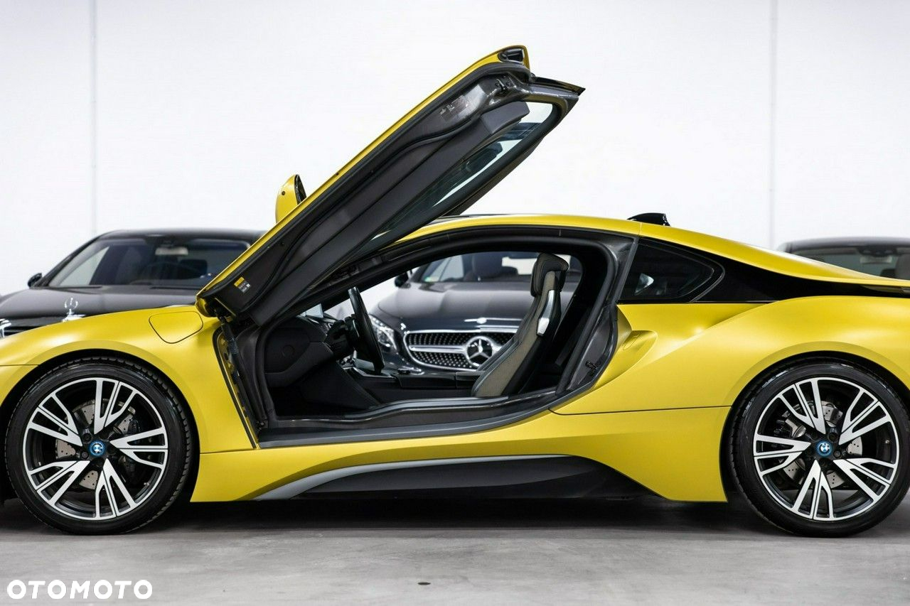 BMW i8 - 16