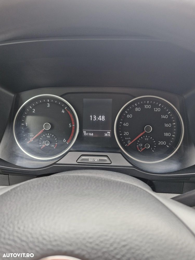 Volkswagen CRAFTER - 9