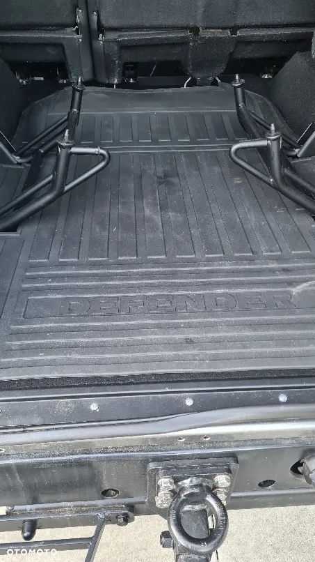 Land Rover Defender 110 2.4 TD4 E - 22