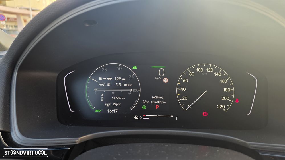 Honda Civic 2.0 0 i-MMD e:HEV Sport - 36