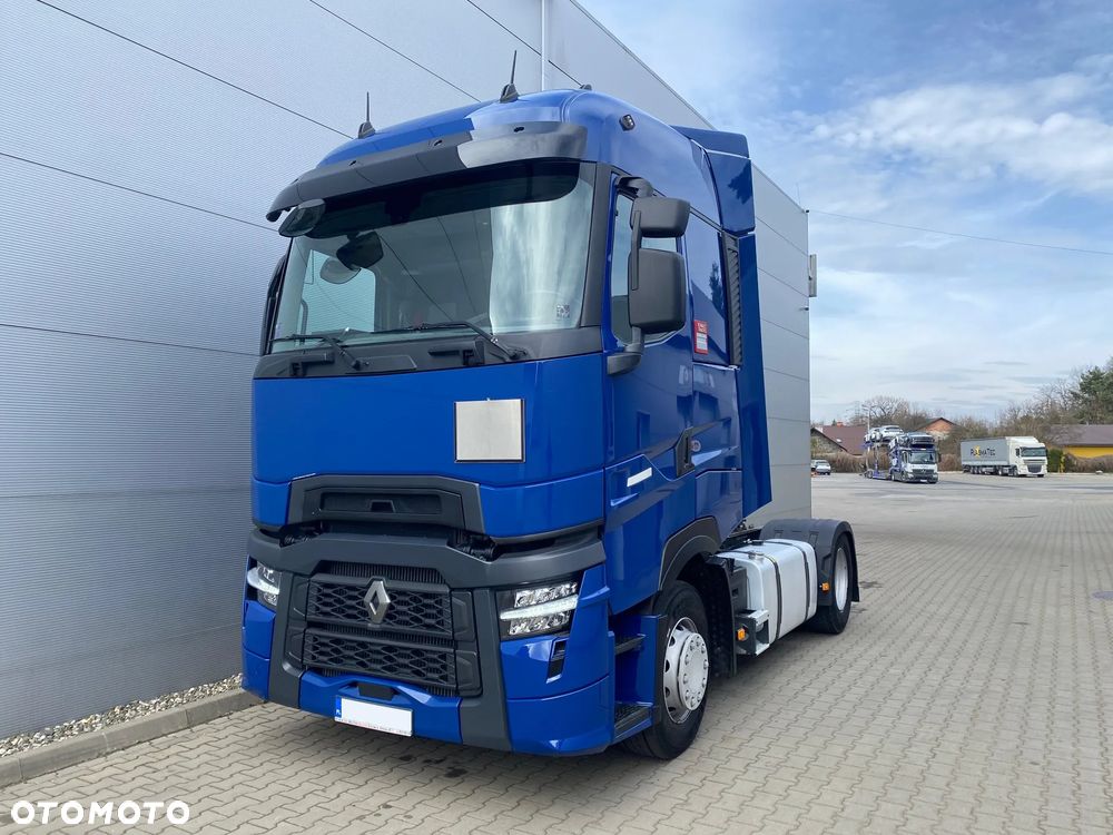 Renault T520 HIGH CAB (STANDARD) - 2