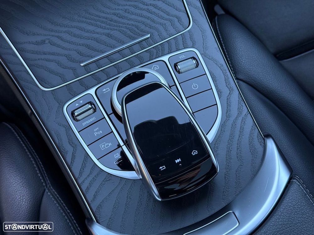 Mercedes-Benz C 300 de AMG Line - 33