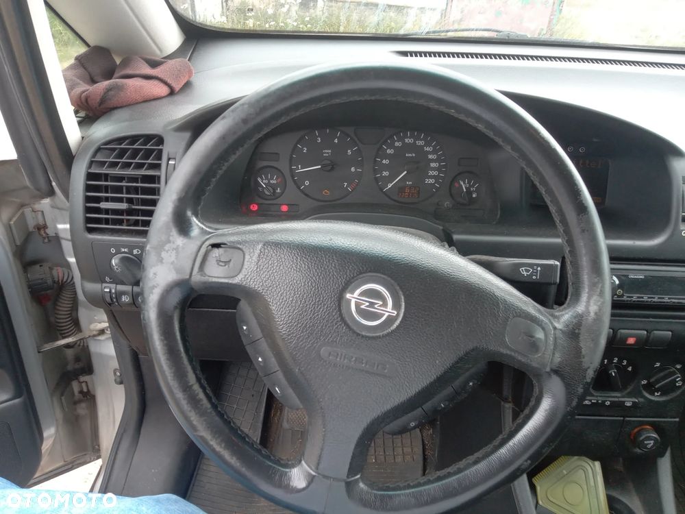 Opel Zafira 1.8 16V Elegance - 17