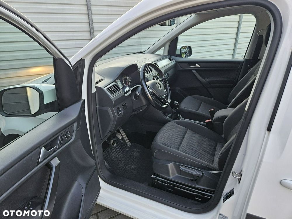 Volkswagen Caddy - 6
