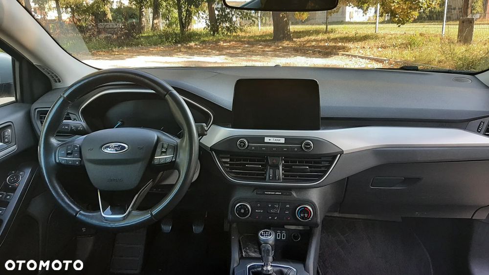 Ford Focus - 18
