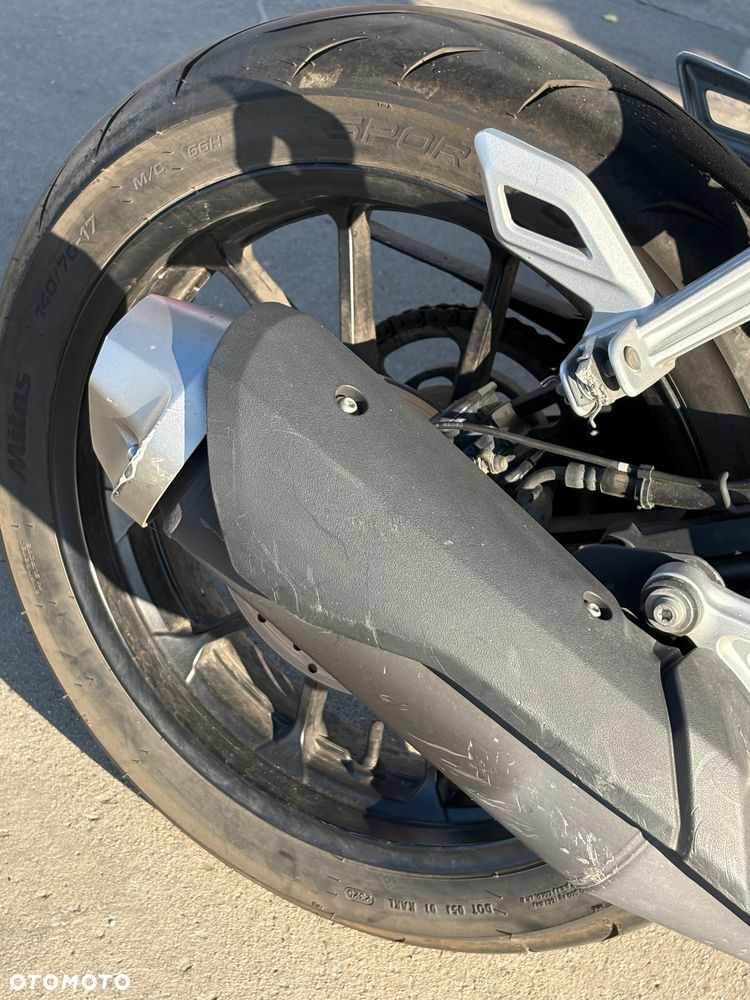 Yamaha R125 - 16
