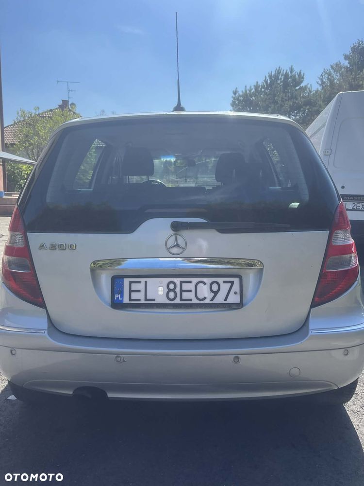Mercedes-Benz Klasa A 200 Elegance - 4