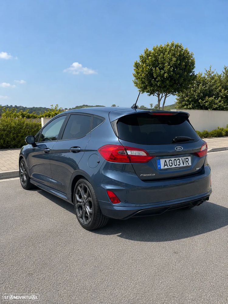 Ford Fiesta 1.0 EcoBoost MHEV ST-Line - 4