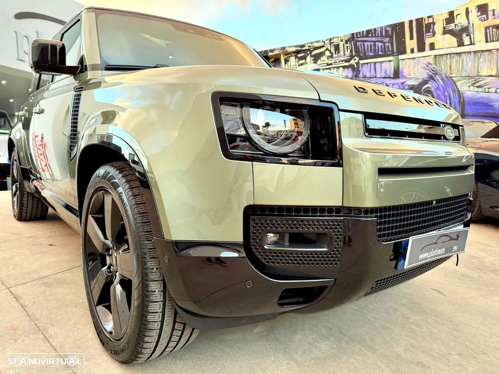 Land Rover Defender 2.0 P300e 110 AWD X-Dynamic HSE - 42