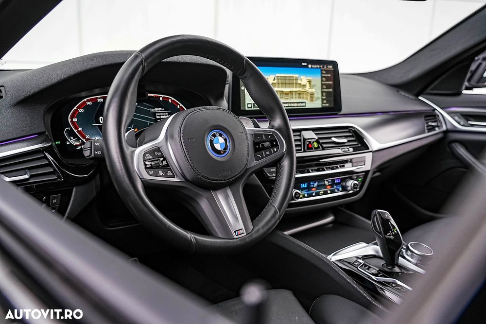 BMW Seria 5 530e xDrive Aut. - 17