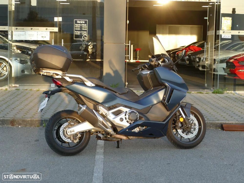 Honda Forza - 15