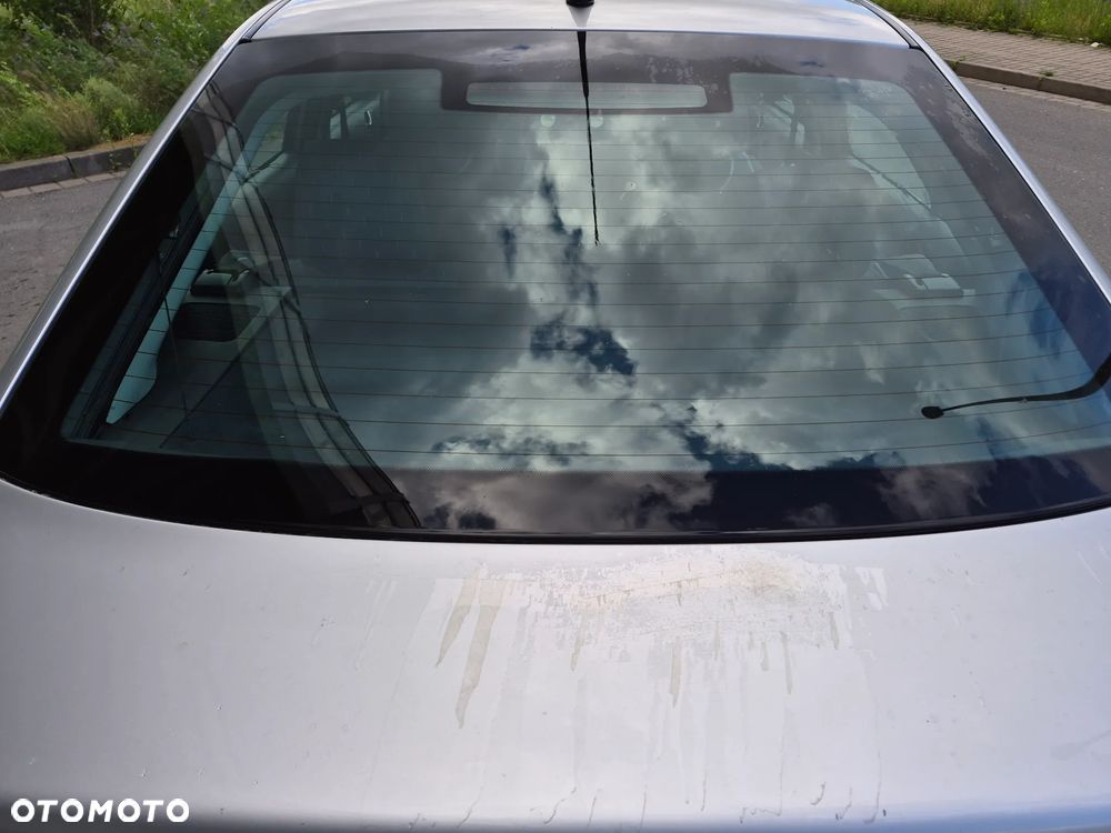 Skoda Octavia 2.0 Ambiente - 4
