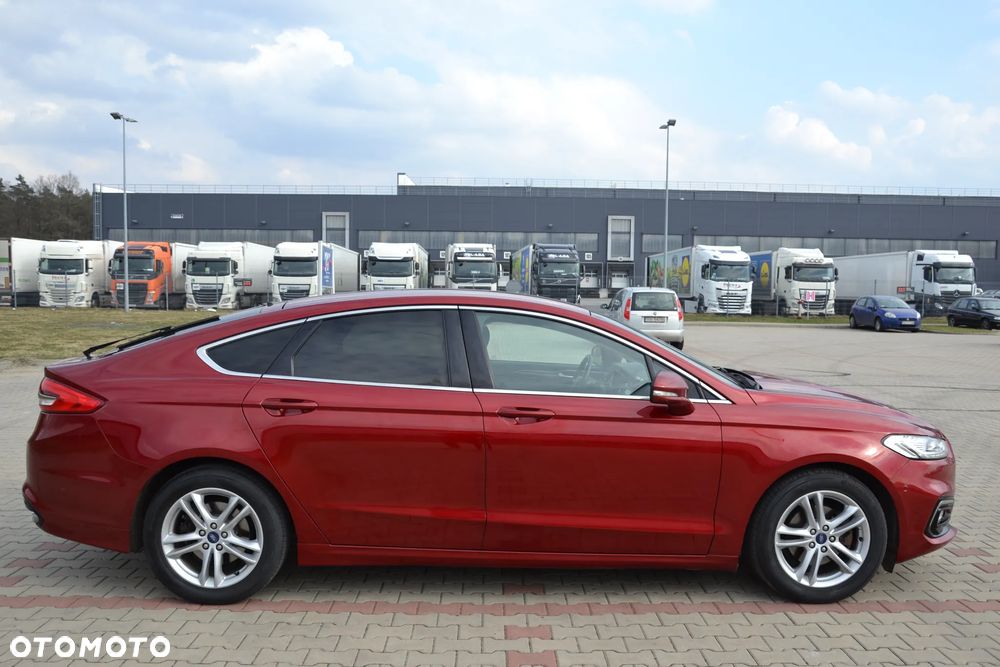 Ford Mondeo - 9