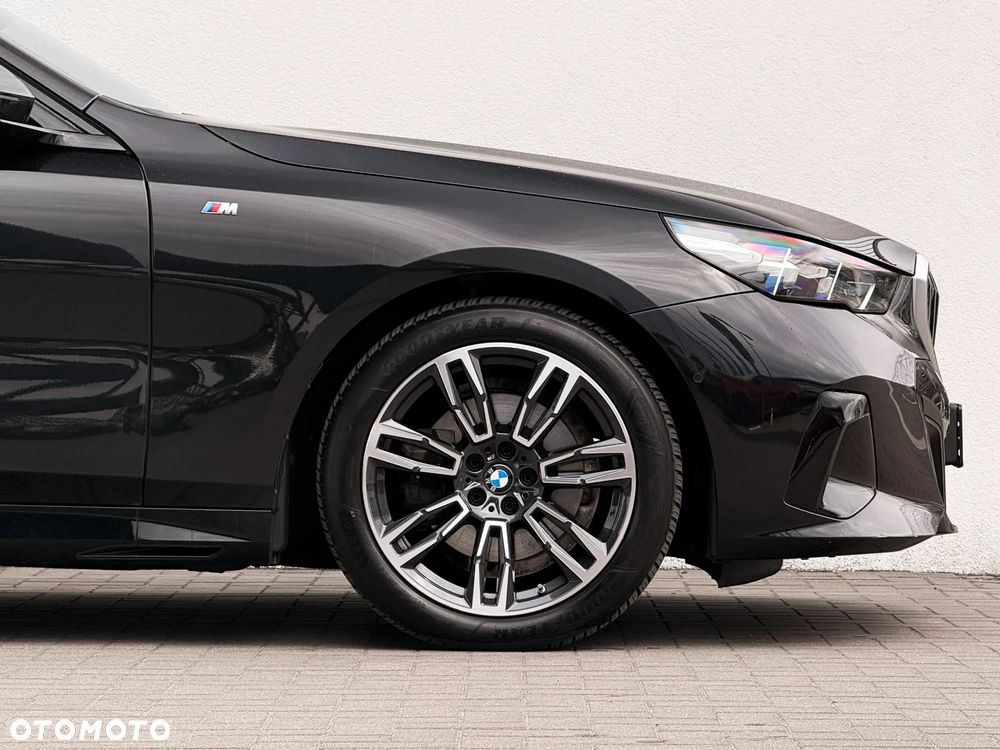 BMW Seria 5 520i - 12