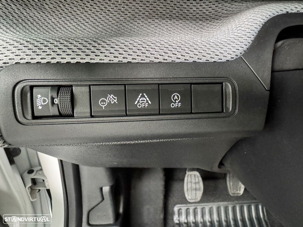 Citroën C3 1.2 Turbo Plus - 10