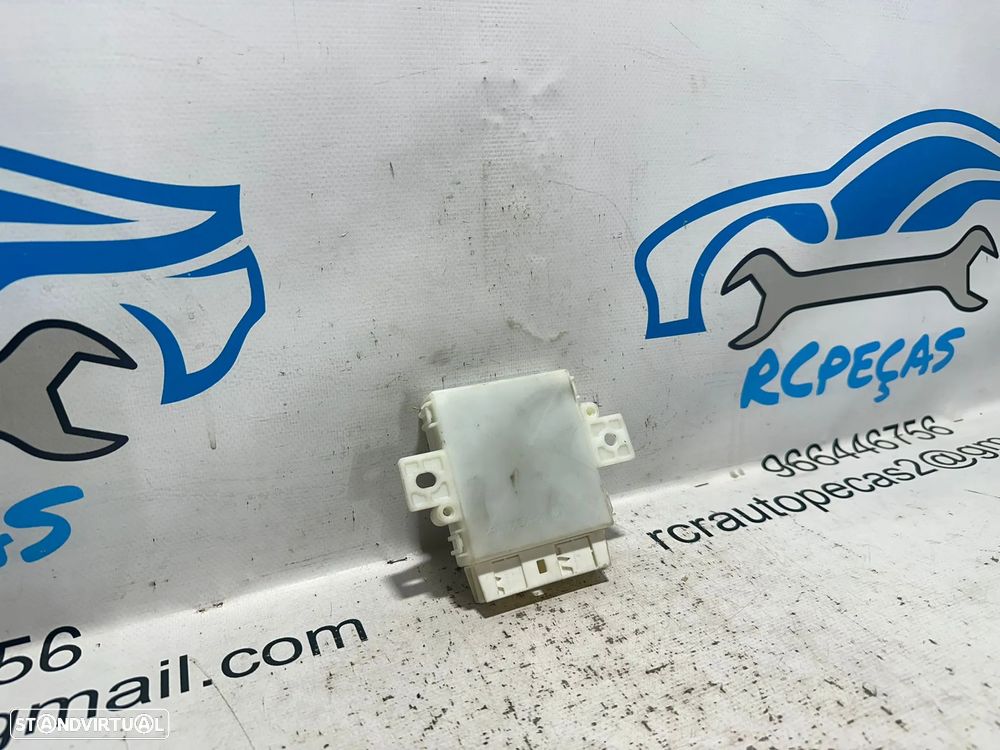 .Modulo Bosch Unidade de Controlo Assistência de Estacionamento PDC Mercedes Benz A2049009004 2007 - 2014 - 6