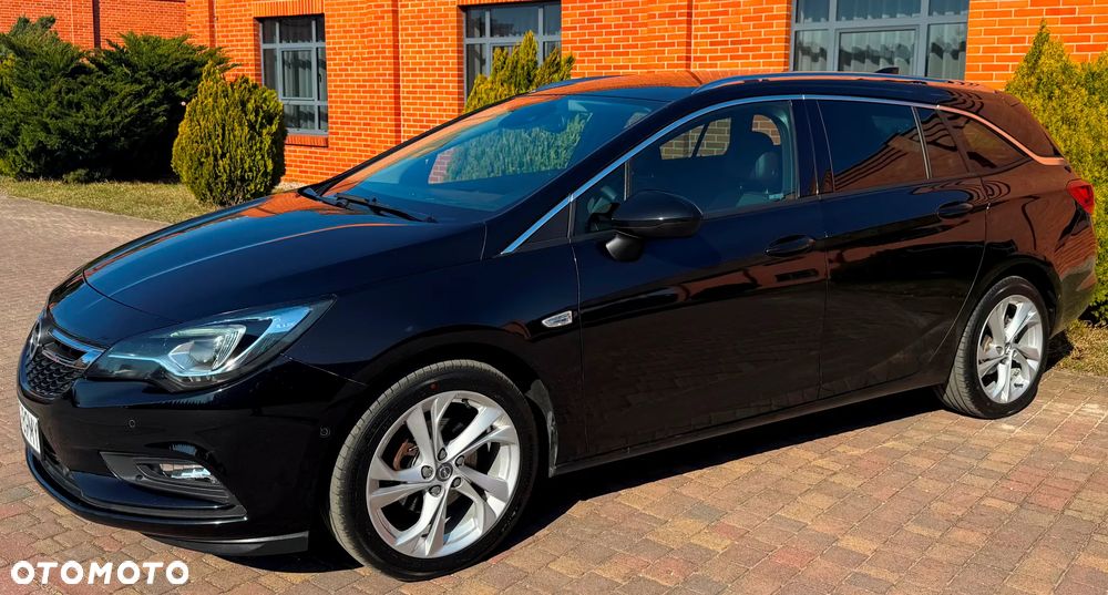 Opel Astra 1.6 CDTI Cosmo - 30