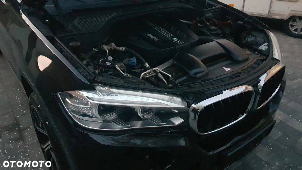 BMW X5 xDrive25d - 38