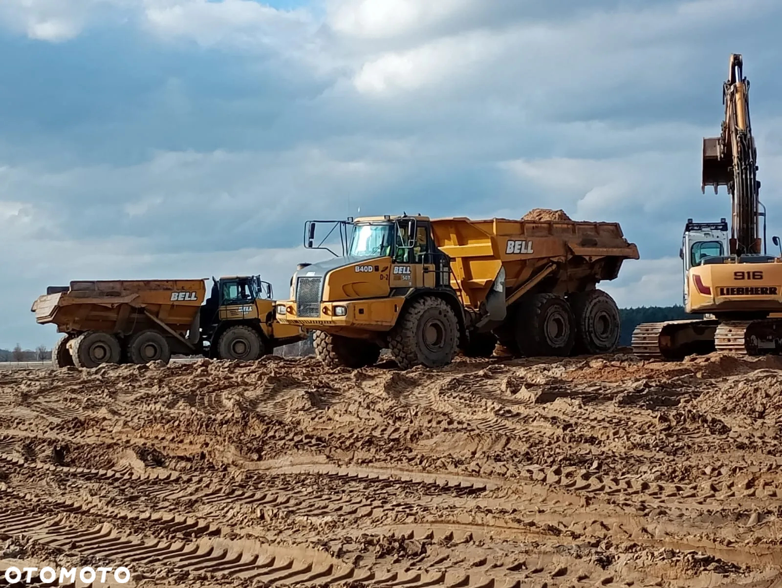 Bell B40D ADT 6X6 - 2