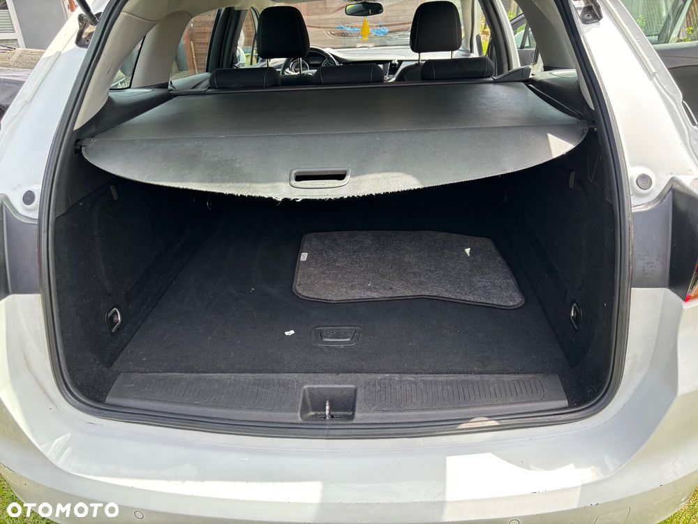 Opel Astra 1.6 CDTI Enjoy - 8