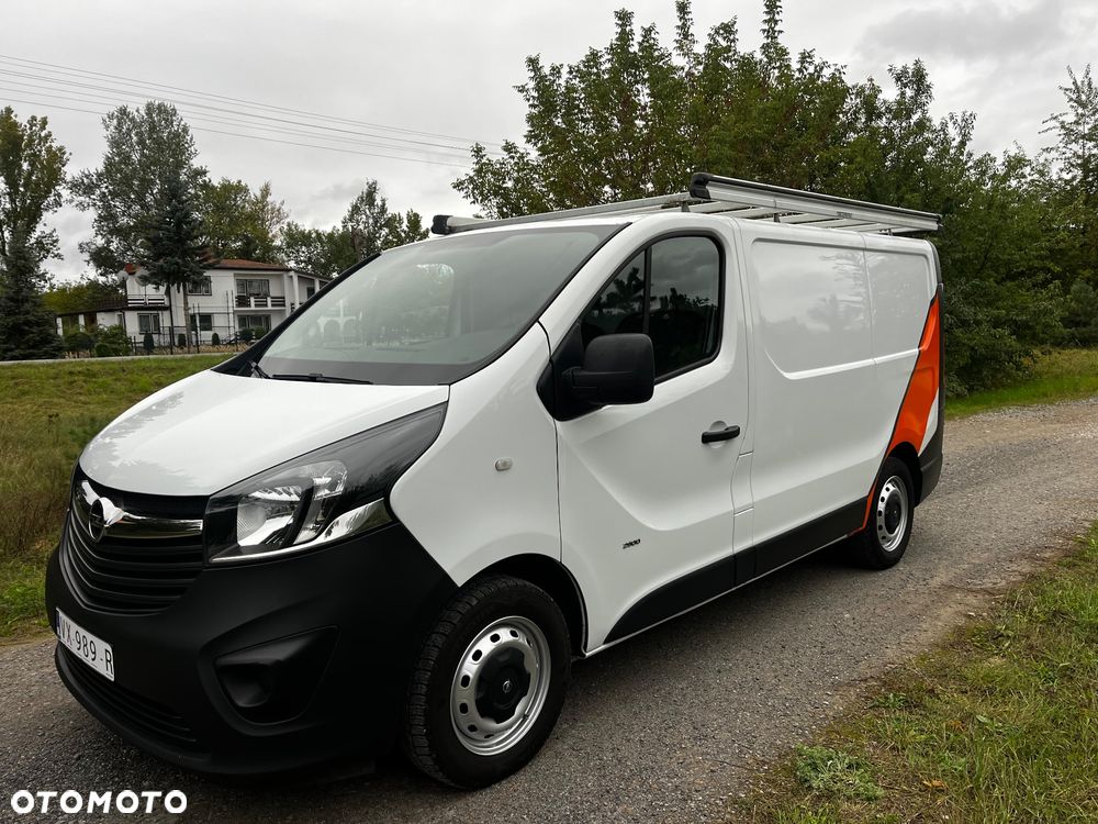 Opel Vivaro - 2