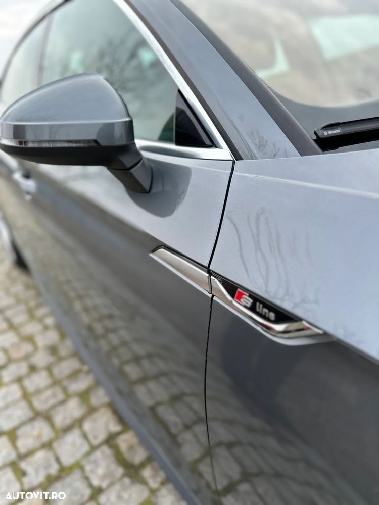 Audi A5 Sportback 40 g-tron S tronic S line - 11