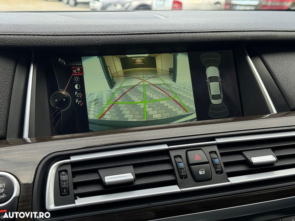 BMW Seria 7 - 13