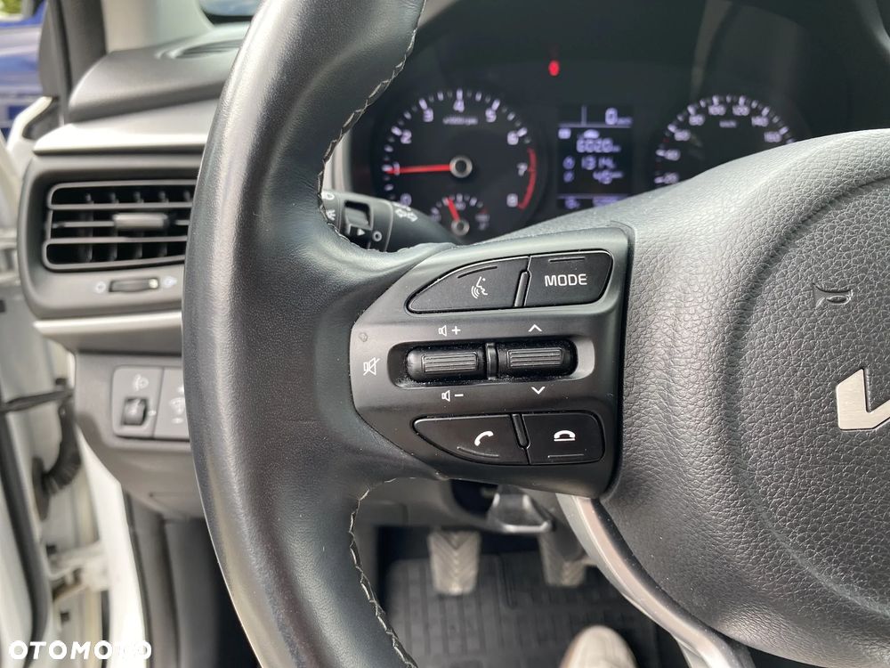 Kia Stonic 1.0 T-GDI M - 22