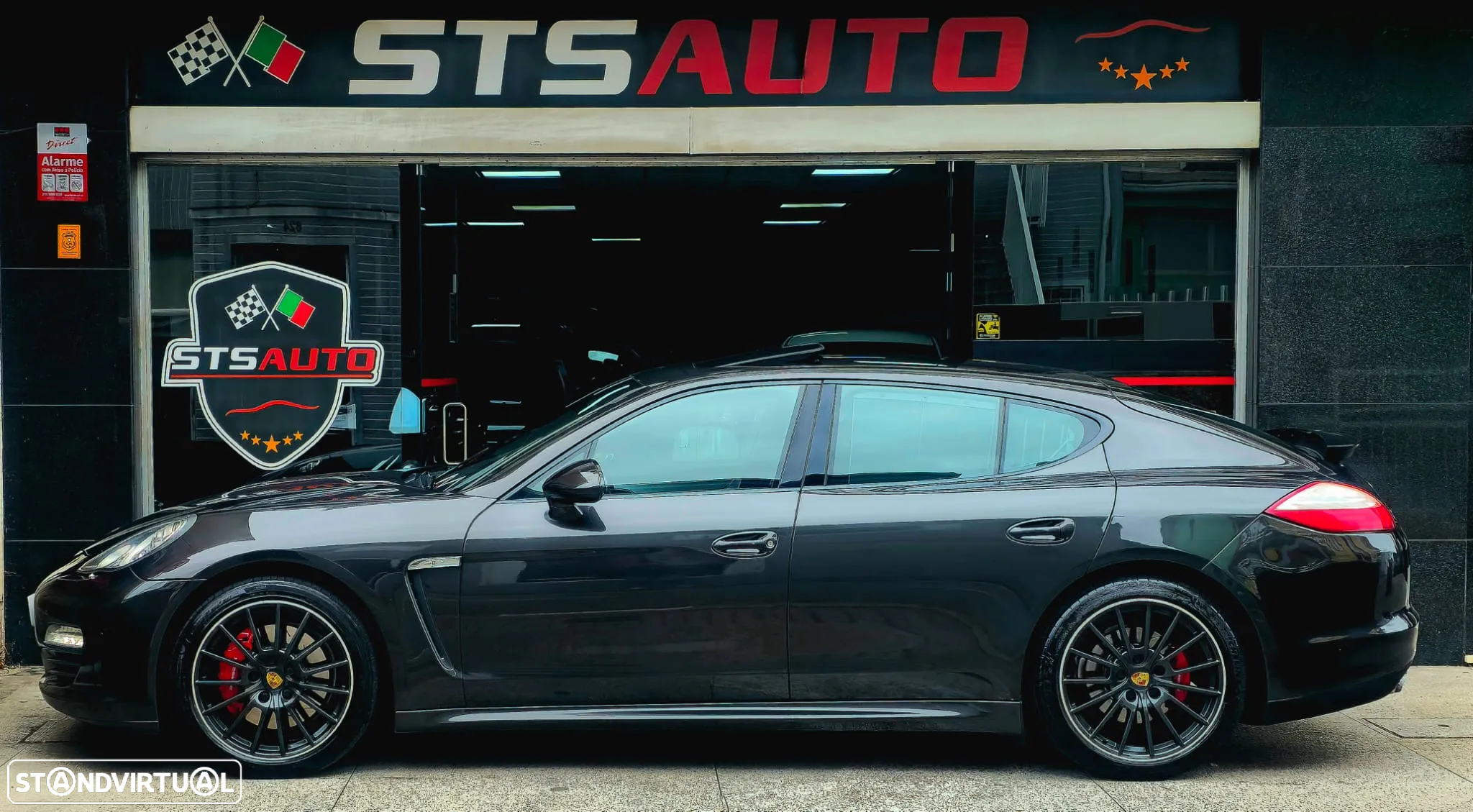Porsche Panamera Diesel Platinum Edition - 16
