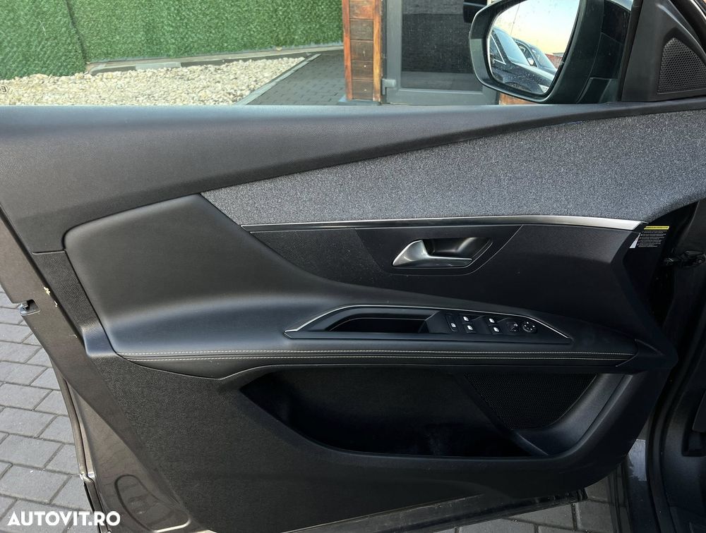 Peugeot 3008 1.5 BlueHDI S&S EAT8 GT-Line - 22