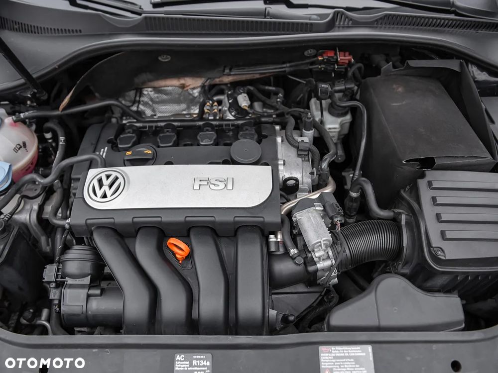 Volkswagen Golf - 30