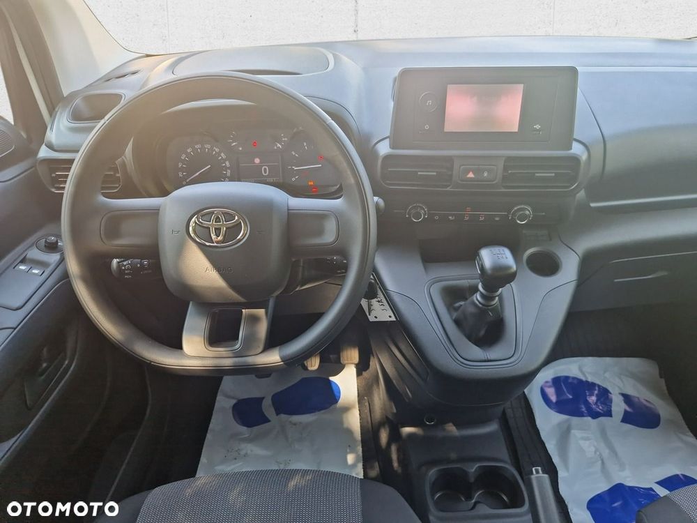 Toyota Proace City Verso - 18