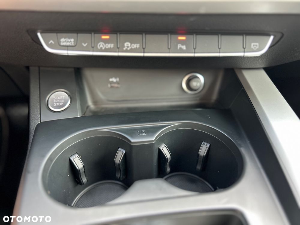 Audi A4 Avant 35 TDI mHEV S Line S tronic - 15