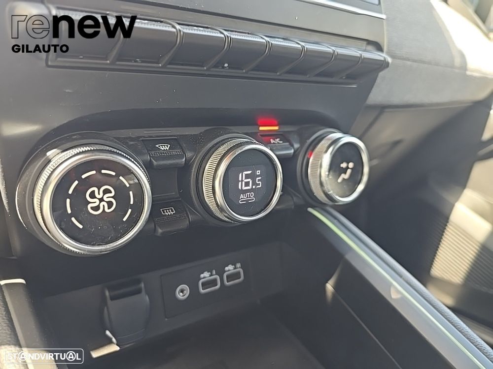 Renault Clio 1.0 TCe Techno Bi-Fuel - 20