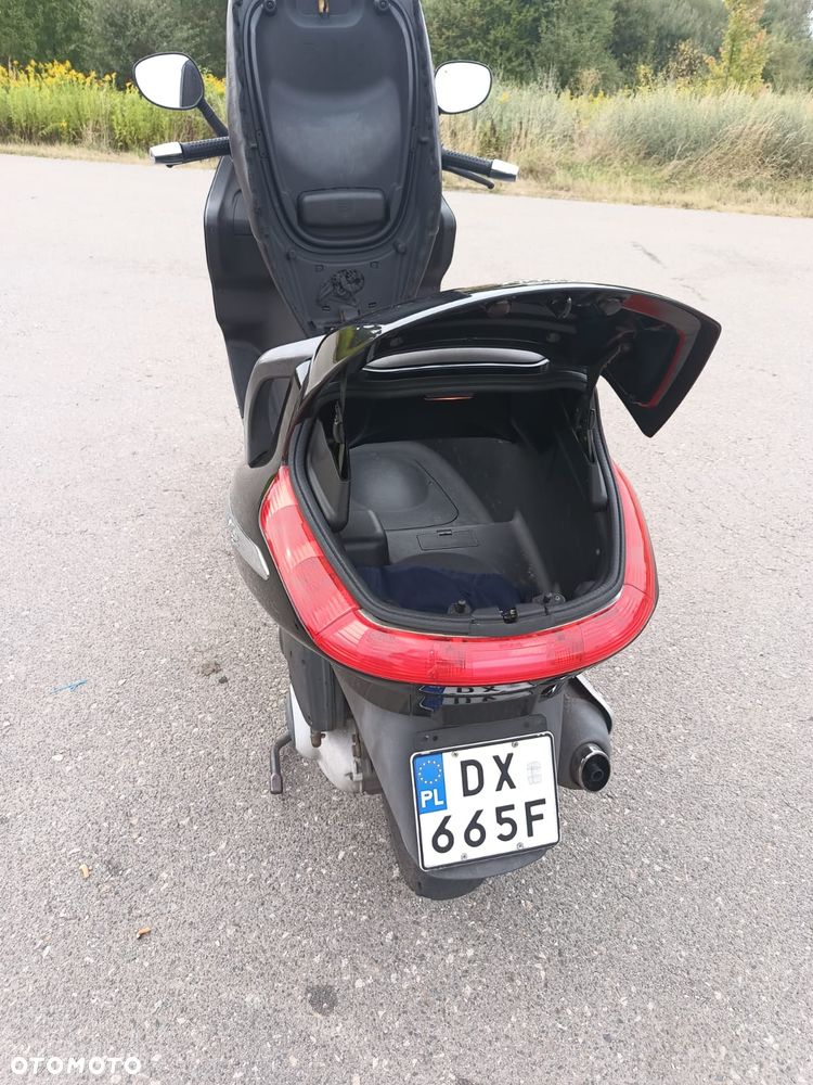 Piaggio X8 - 7