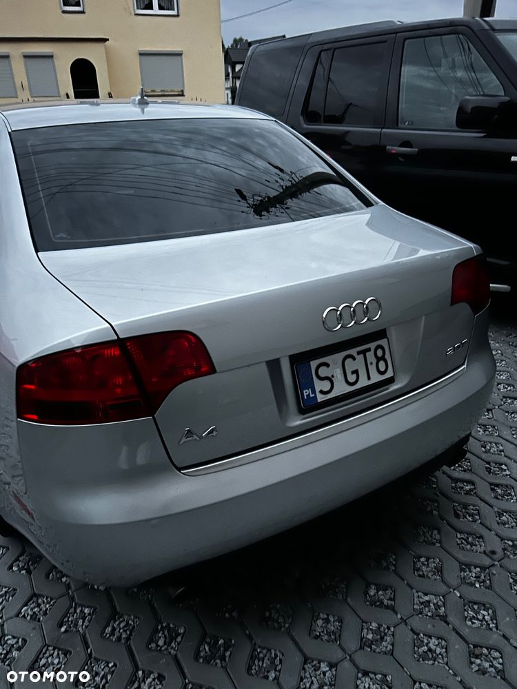 Audi A4 Limousine 2.0 T FSI multitronic - 4