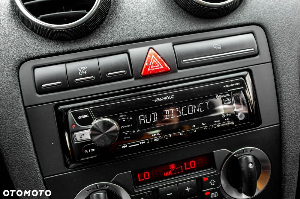 Audi A3 Sportback 1.6 Ambiente - 30