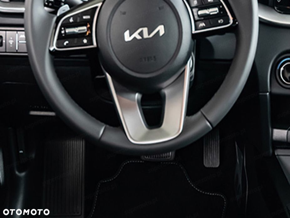 Kia Ceed 1.5 T-GDI M DCT - 7