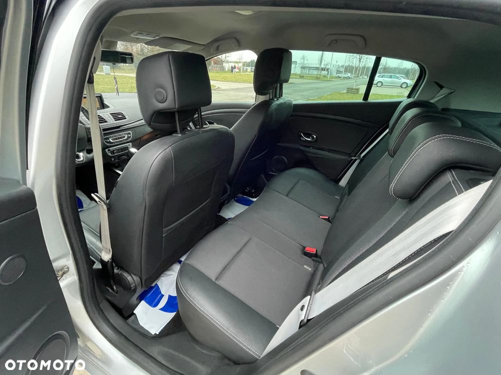 Renault Megane 2.0 140 CVT Bose Edition - 9