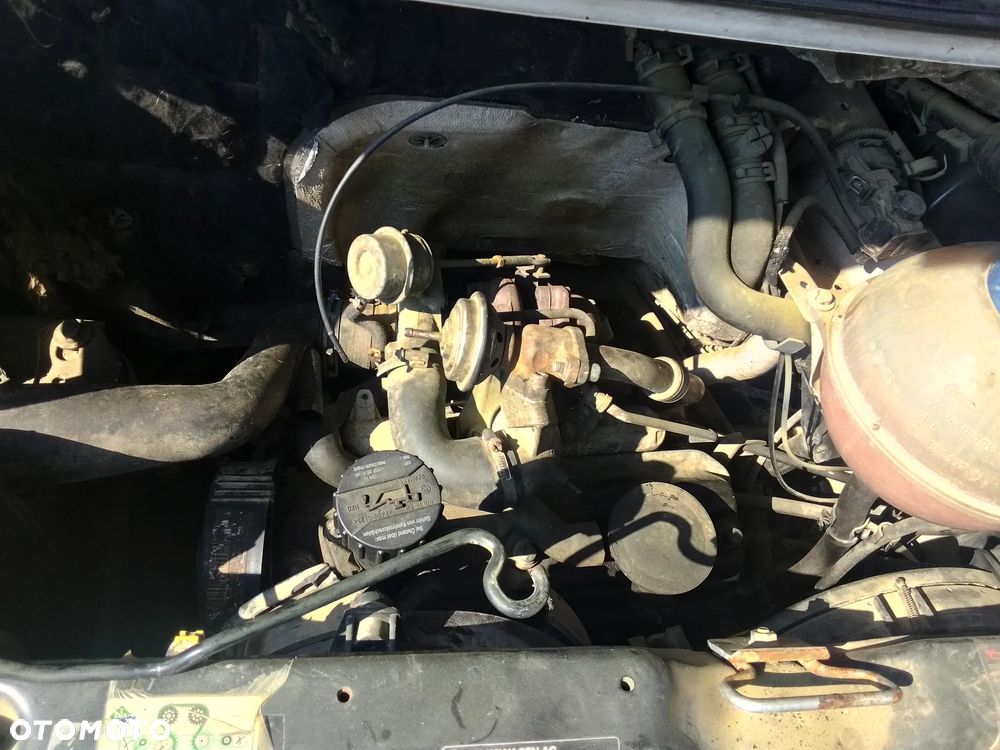 VOLKSWAGEN TRANSPORTER 1.9 TD 68KM 2000R - CZĘŚCI !!! - 9