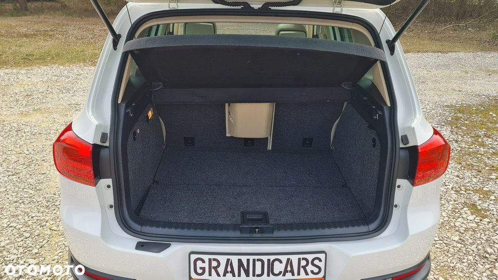 Volkswagen Tiguan 2.0 TDI DPF 4Motion BlueMotion Technology DSG Exclusive - 33