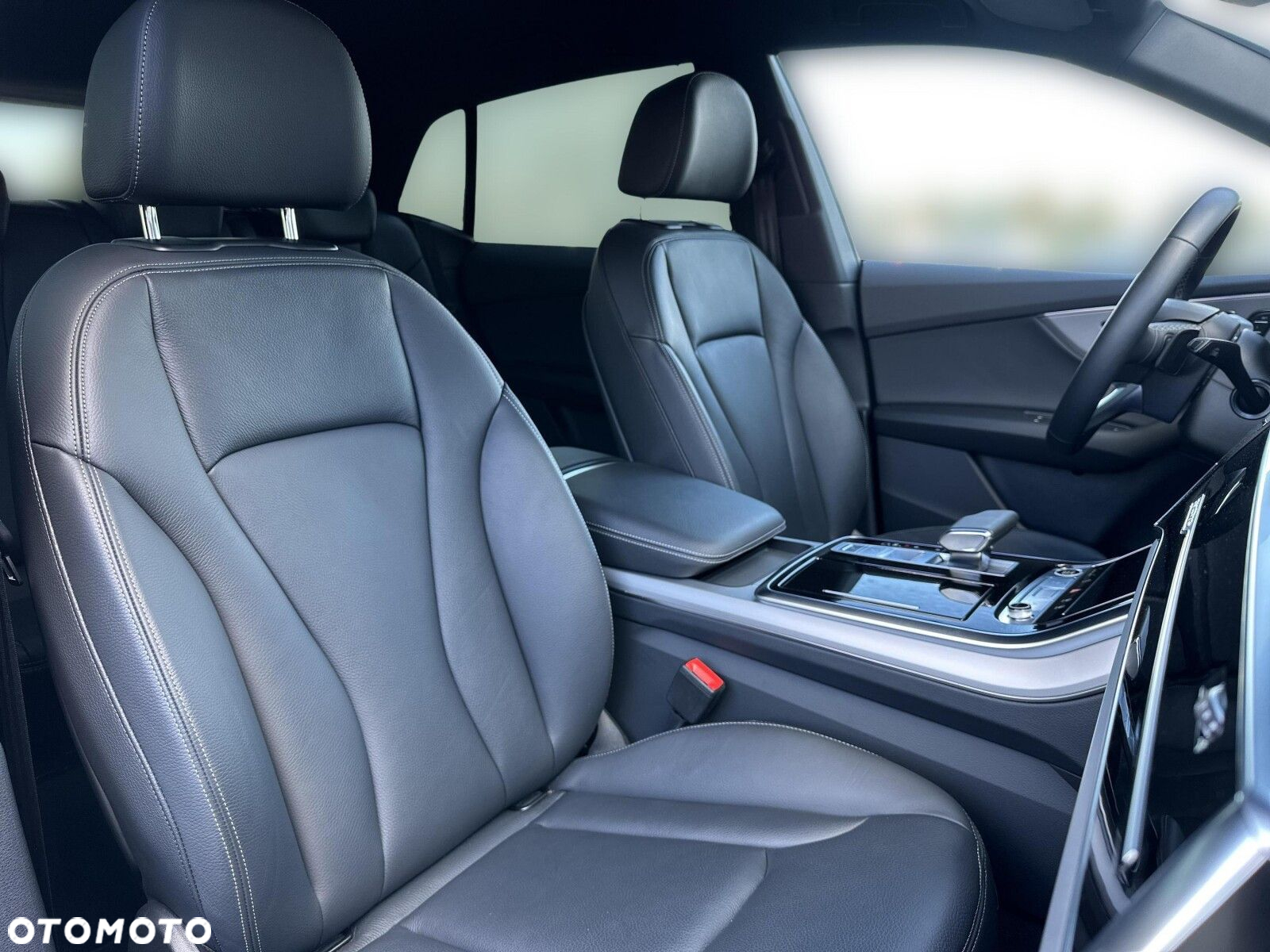 Audi Q8 - 16