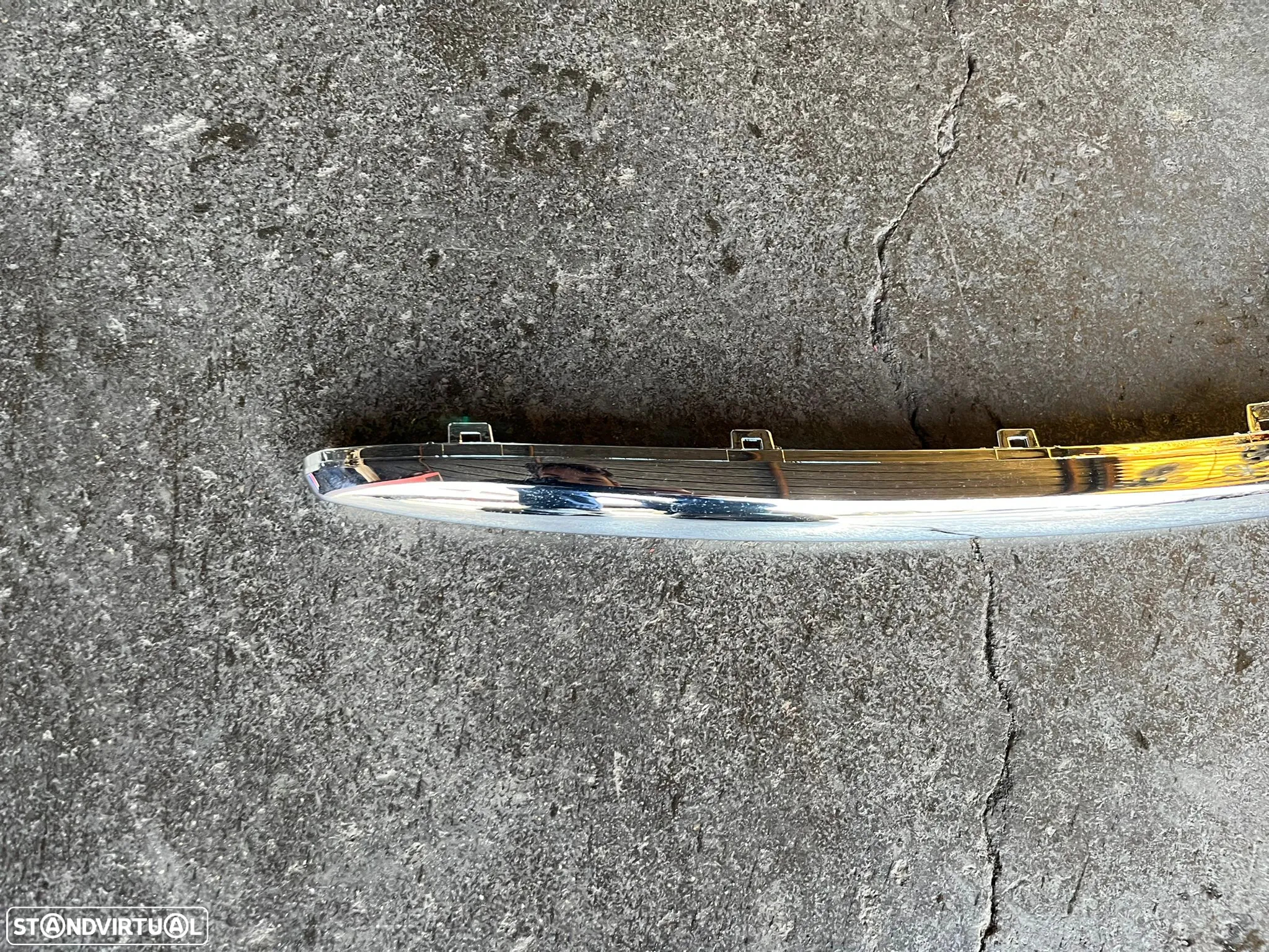 TOYOTA AURIS E18 FRISO PARA CHOQUES FRENTE - FR040 - 2