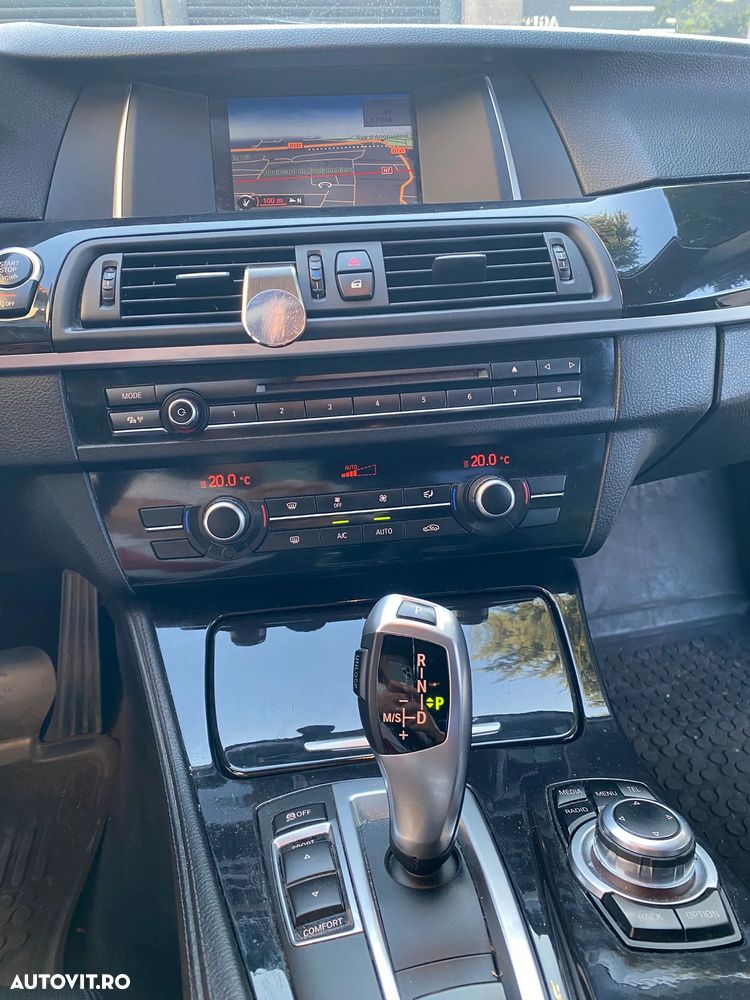 BMW Seria 5 518d Aut. - 17