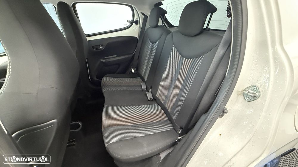 Peugeot 108 1.2 VTi Allure - 15