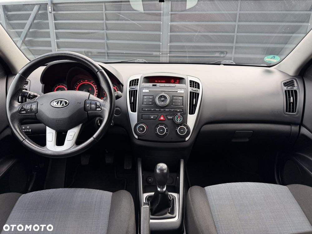Kia Ceed Cee'd 1.4 Comfort - 12