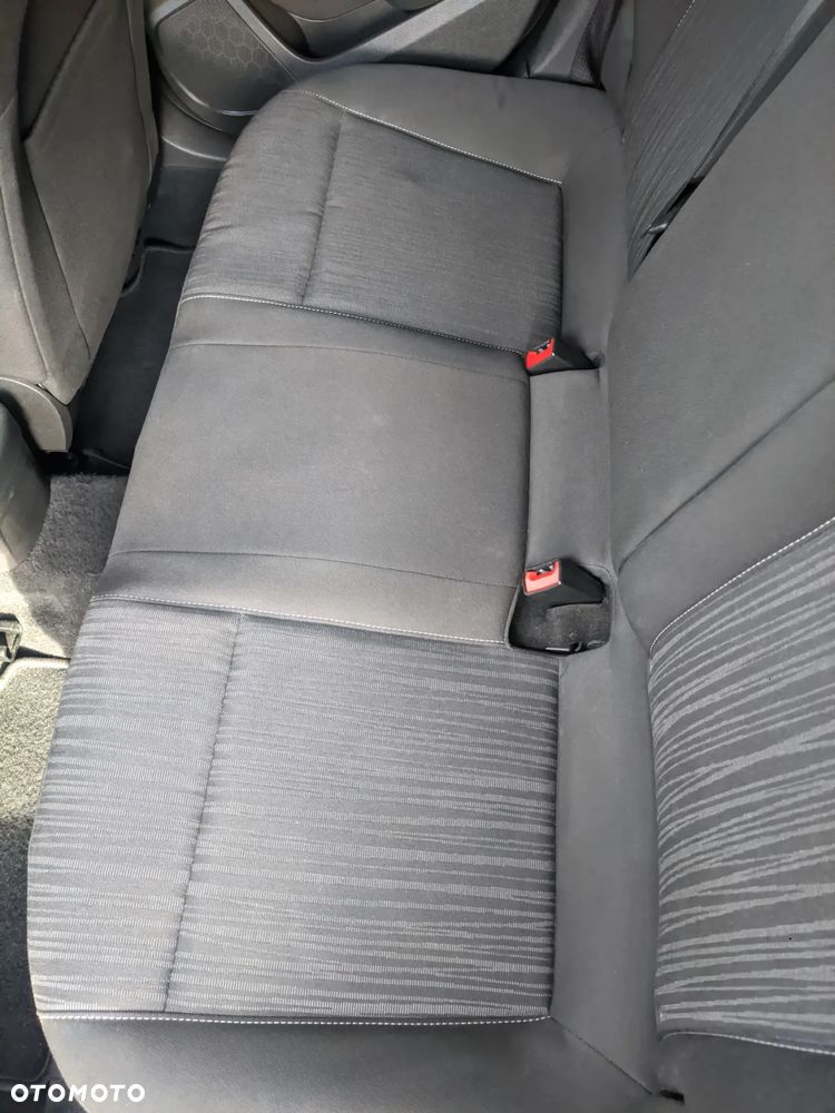 Opel Astra 1.4 Enjoy - 12