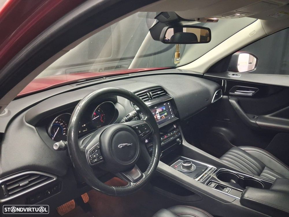 Jaguar F-Pace 2.0 i4D R-Sport Aut. - 10